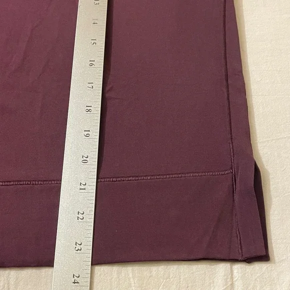 Athleta Womens Size Large Cowl Neck Short Sleeve Top Burgandy Relaxed Fit - Picture 6 of 6